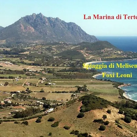Casa Vacanza Foxi Lioni A 200 Mt Dal Mare