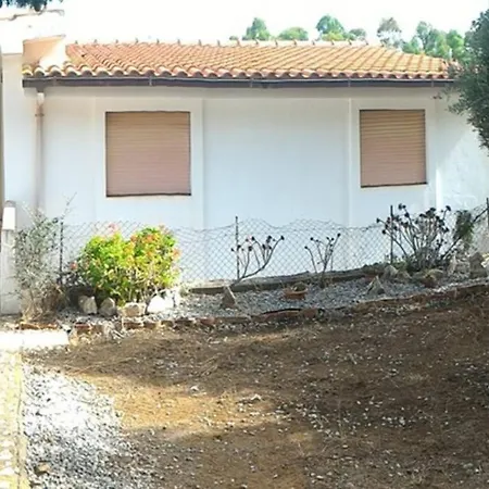 Casa Vacanza Foxi Lioni A 200 Mt Dal Mare * Tertenia